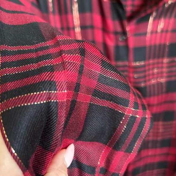 Plaid blouae *New* size L - Picture 3 of 3